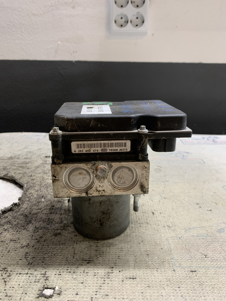 Pompa abs Audi A4 B7 2.0 Motorina 2007, 8E0910517H