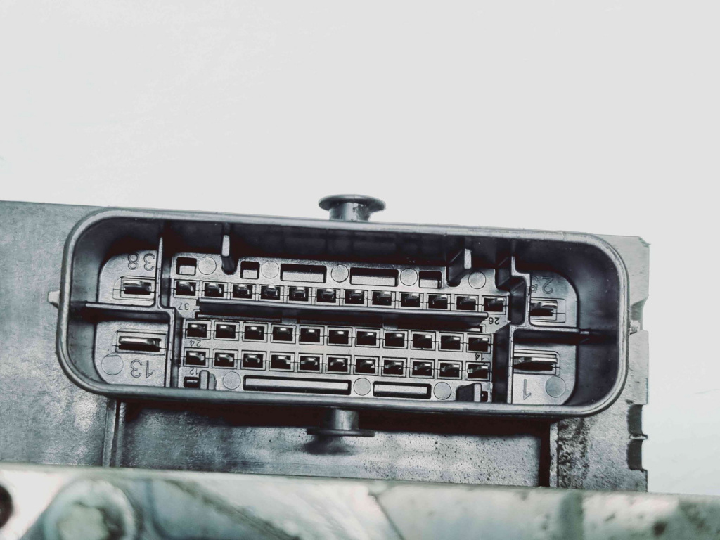 Pompa ABS Audi A5 Sportback (8TA) [Fabr 2009-2015] 8K0907379CN 8K0614517G 2.0 TDI CSUB 100KW / 134CP 2.0 TDI CSUB 100KW / 134CP