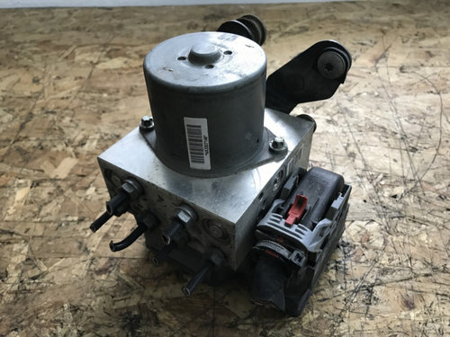 Pompa ABS B7 2.0TDI DSG combi 2012 (3AA614109N)