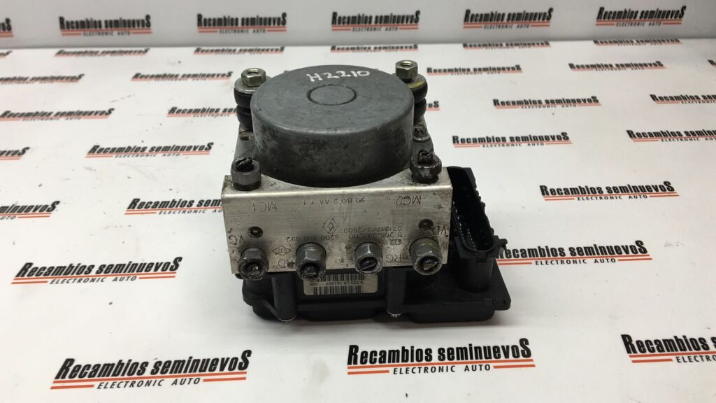 Pompa ABS BOSCH DACIA LOGAN 0 265 232 110 / 0265232110 / 8200 756 092 / 8200756092 / 0 265 800 584 / 0265800584 / KK0 265 232 110 / 0265232110 / 8200 756 092 / 8200756092 / 0 265 800 584 / 0265800584 / KK