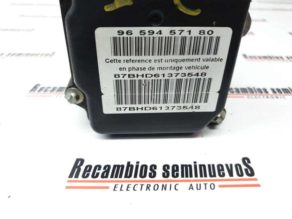 Pompa ABS BOSCH PEUGEOT 307 0 265 231 486 / 0265231486 / 96 499 882 80 / 9649988280 / 0 265 800 395 / 0265800395 / 96 594 571 80 / 9659457180 / KK0 265 231 486 / 0265231486 / 96 499 882 80 / 9649988280 / 0 265 800 395 / 0265800395 / 96 594 571 80 / 9