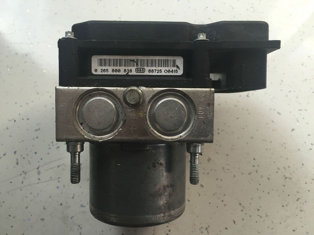 Pompa ABS BOSCH PEUGEOT 308 0 265 232 348 / 0265232348 / 96 601 071 80 / 9660107180 / 0 265 800 838 / 0265800838 / 96 657 346 80 / 9665734680 / KKK0 265 232 348 / 0265232348 / 96 601 071 80 / 9660107180 / 0 265 800 838 / 0265800838 / 96 657 346 80 /