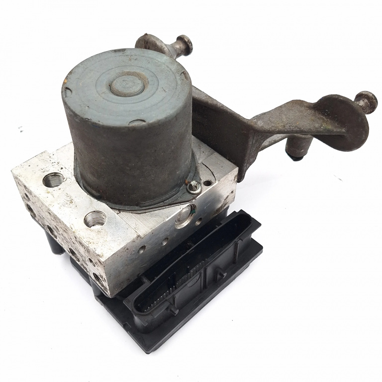 Pompa Abs Mercedes-Benz A-Class (W169) 2004-2012 A 180 Cdi (169.007, 169.307) Om 640.940 Motorina 0265234043, A0044319212, 0265950322, 4061450879, 410L3030604085, 48608K027 Bosch
