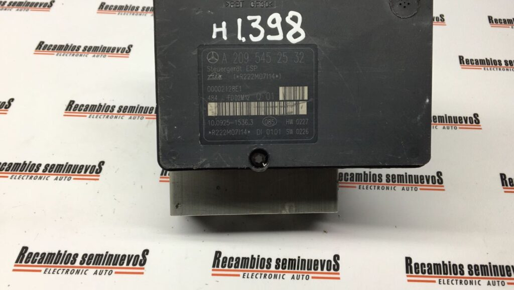 Pompa ABS MERCEDES-BENZ W203 A 209 545 25 32 / A2095452532 / 10.09251536.3 / 10 09251536 3 / 10092515363 / 00002128E1 / A 203 431 08 12 / A2034310812 / 10.0204-0395.4 / 10 0204 0395 4 / 10020403954 / KKA 209 545 25 32 / A2095452532 / 10.09251536.3 /