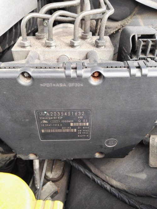 Pompa abs Mercedes C-CLASS C220 CDI w203 A2035451632