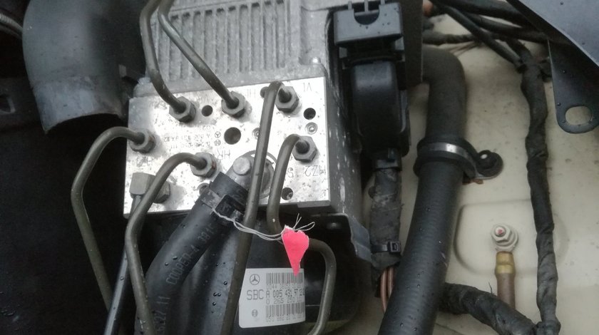 Pompa ABS Mercedes E-Class 220 2005 cod A0054319712