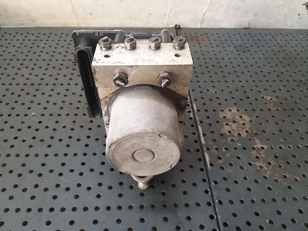 Pompa abs mercedes vito w639 0265230405 a0014468989 0265951106