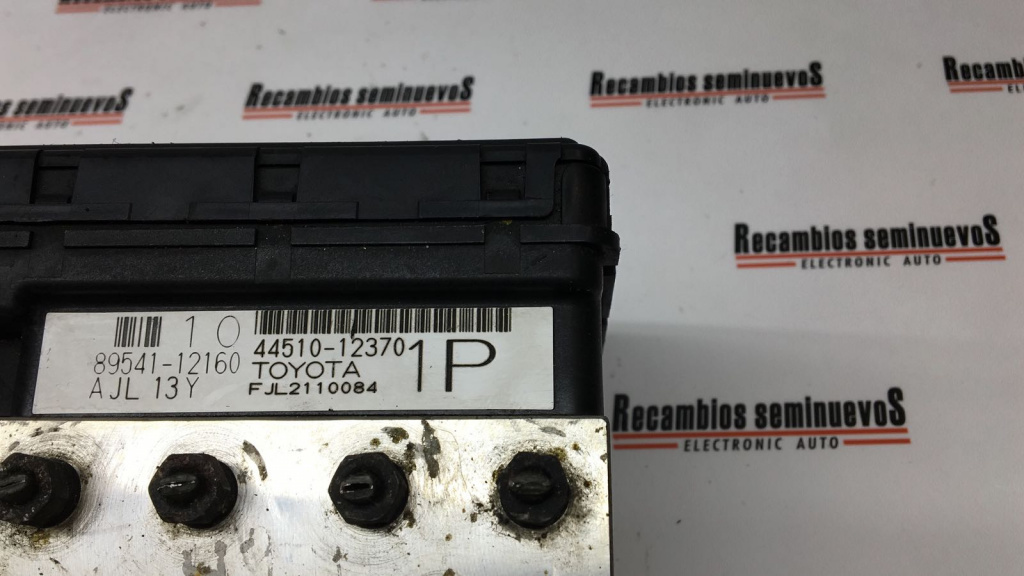 Pompa ABS TOYOTA COROLLA 44510-12370 / 44510 12370 / 4451012370 / 89541-12160 / 89541 12160 / 895411216044510-12370 / 44510 12370 / 4451012370 / 89541-12160 / 89541 12160 / 8954112160