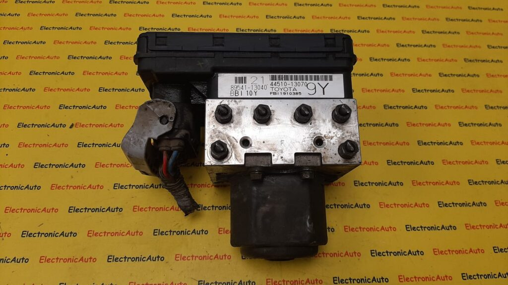 Pompa ABS Toyota Corolla Verso 4451013070, 8954113040