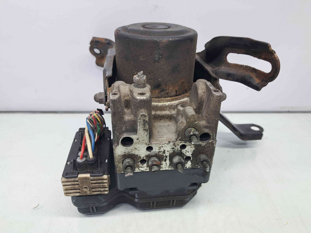 Pompa ABS Toyota Rav 4 II (CLA2, XA2, ZCA2, ACA2) [Fabr 2000-2006] 133800-7451 2.0 2.0 110KW / 150CP