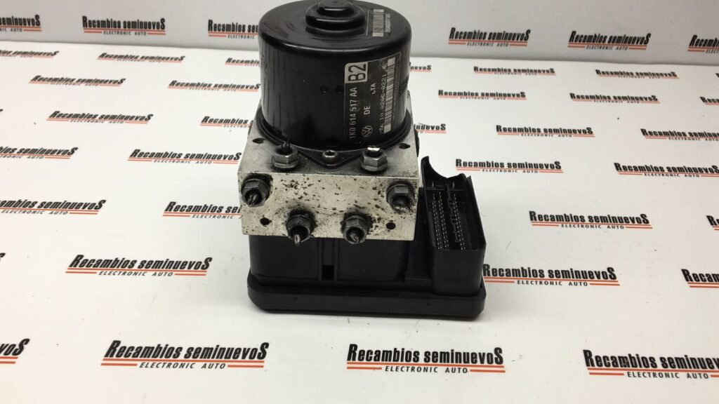 Pompa ABS VOLKSWAGEN GOLF 5 1K0 907 379 AA / 1K0907379AA / 10.0960-0360.3 / 10 0960 0360 3 / 10096003603 / 1K0 614 517 AA / 1K0614517AA / 10.0206-0221.4 / 10 0206 0221 4 / 10020602214 / 2054 / KK1K0 907 379 AA / 1K0907379AA / 10.0960-0360.3 / 10 0960