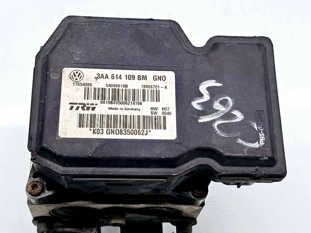 Pompa ABS Volkswagen Passat B7 (362) [Fabr 2010-2014] 3AA614109BM 2.0 TDI CFGC 130KW / 177CP