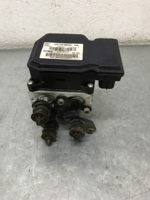 Pompa abs Volkswagen Passat B7 Variant R-LINE 2.0 TDI 177cp, 4Motion sedan 2013 (3AA614109BK)