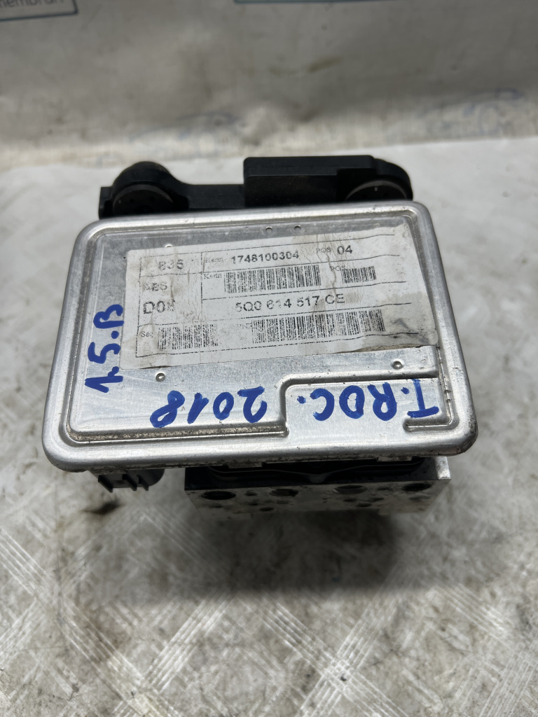 Pompa abs Volkswagen T-Roc 1.5 Benzina 2018, 5Q0614517CE