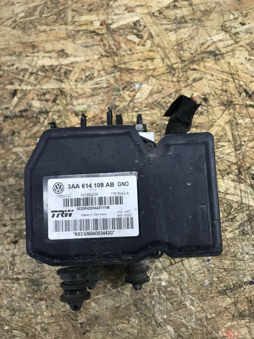 Pompa ABS VW Passat B7 2.0TDI B7 Automat DSG combi 2012 (3AA614109AB)