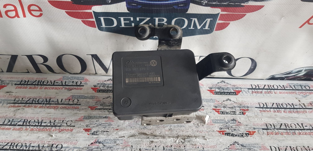Pompa ABS VW Polo 6N coduri piesa 1C0907379C / 1J0614117E
