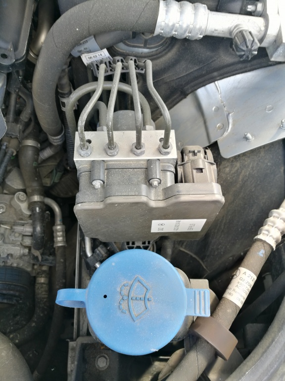Pompa absMercedes E220 CDI W212 facelift A2124311448
