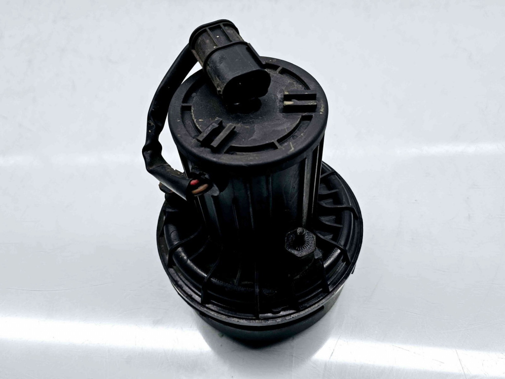 Pompa aer Bmw 5 (E60) [Fabr 2004-2010] 7514953 1.8 Benz N42B18 85KW / 115CP