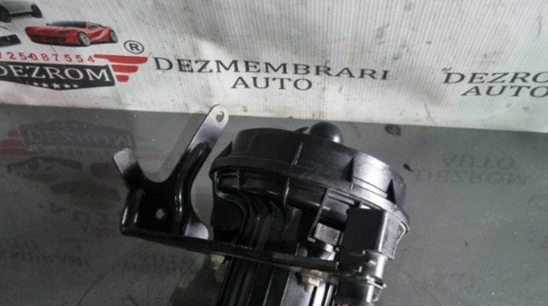 Pompa aer secundara originala Audi A4 B8 3.2 FSI CALA 265 cai cod piesa 079959253