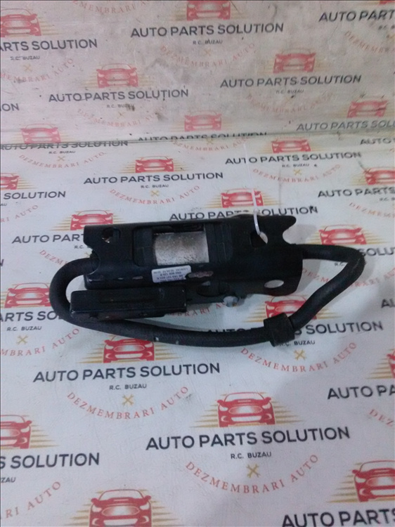 Pompa alimentare motorina VOLKSWAGEN PASSAT B6 2.0 TDI an fabr. 2010
