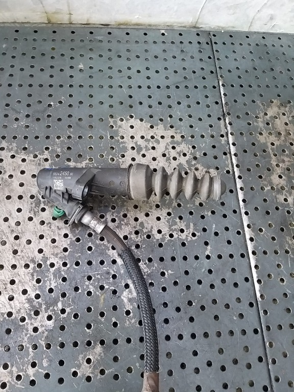 Pompa ambreiaj 1.2 b peugeot 208 9824245080