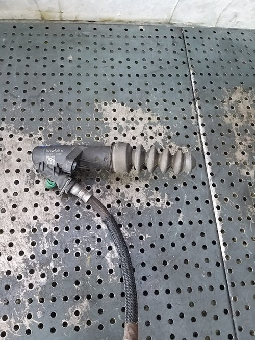 Pompa ambreiaj 1.2 b peugeot 208 9824245080