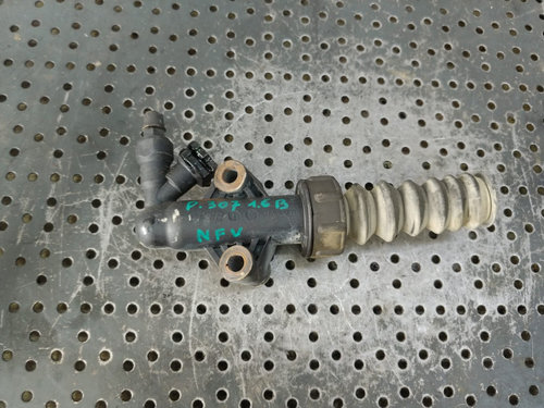 Pompa ambreiaj 1.6 b nfu peugeot 307