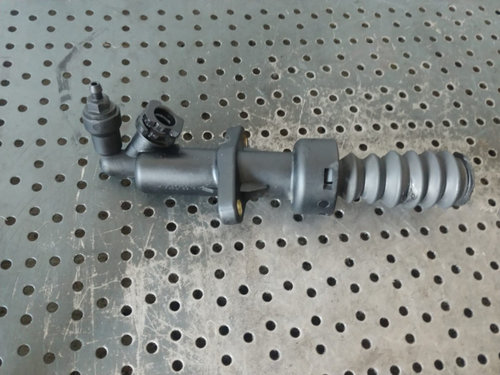 Pompa ambreiaj 1.6 hdi 9hy citroen xsara
