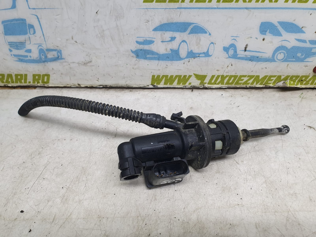 Pompa ambreiaj 1k0721388s 1.9 tdi BXE Volkswagen VW Caddy 3 [2004 - 2010]