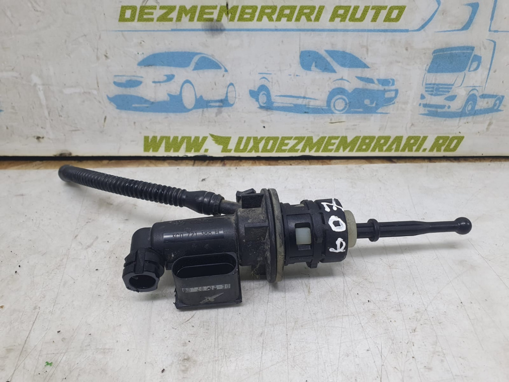 Pompa ambreiaj 3c0721388h Volkswagen VW Passat B6 [2005 - 2010] 1.6 tdi CAYC
