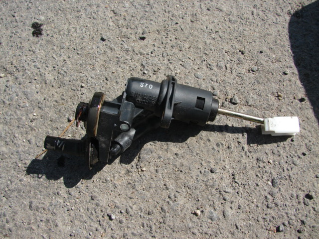 Pompa ambreiaj Audi A4 B6 [2000 - 2005] Sedan 1.9 TDI 5MT (130 hp) 1.9 TDI AWX