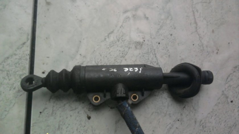 Pompa ambreiaj BMW E36 323i 2.5i M52