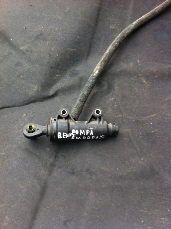 Pompa ambreiaj BMW Seria 3 E36 [1990 - 2000] Sedan 318i MT (113 hp)