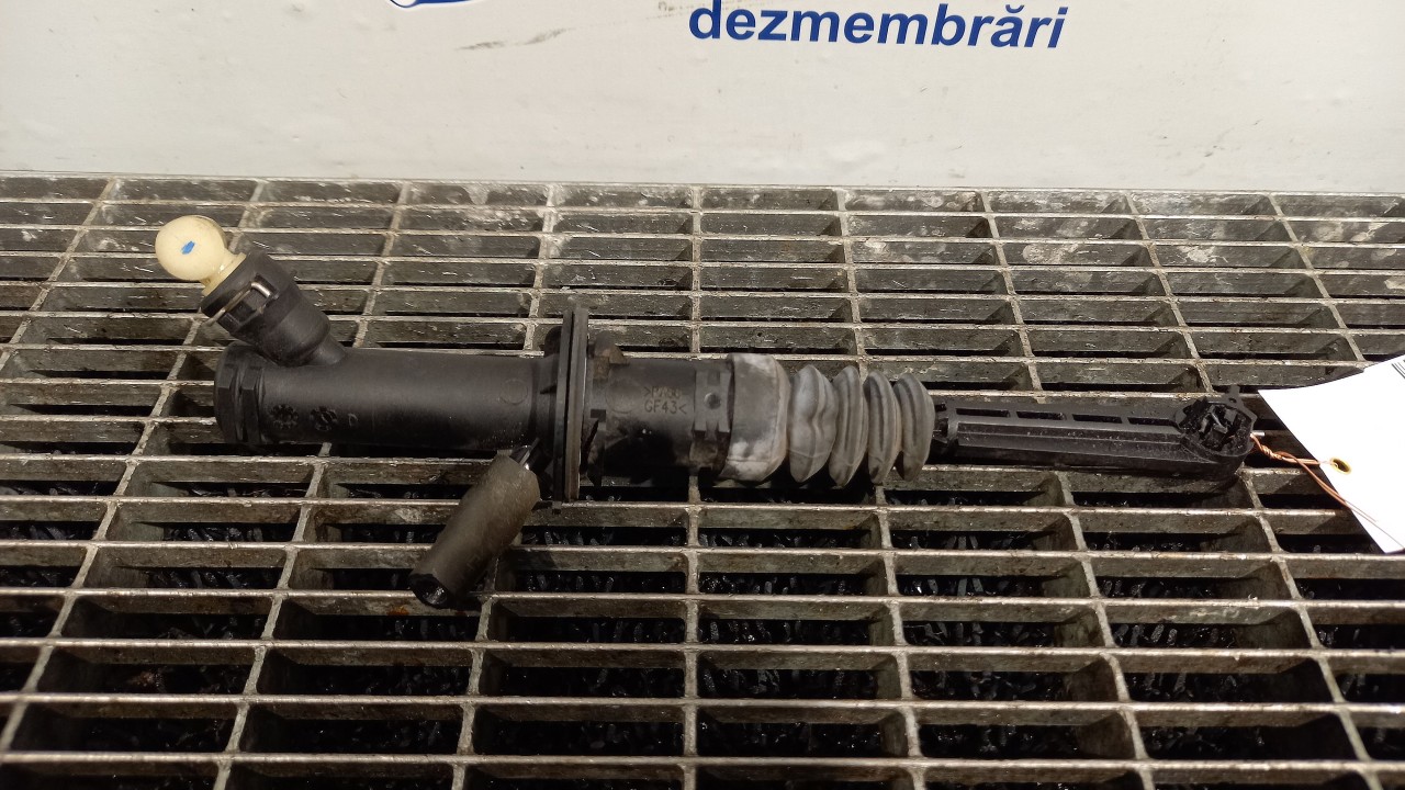 POMPA AMBREIAJ DACIA LOGAN MCV 0.9 TCE - (2012 2016)