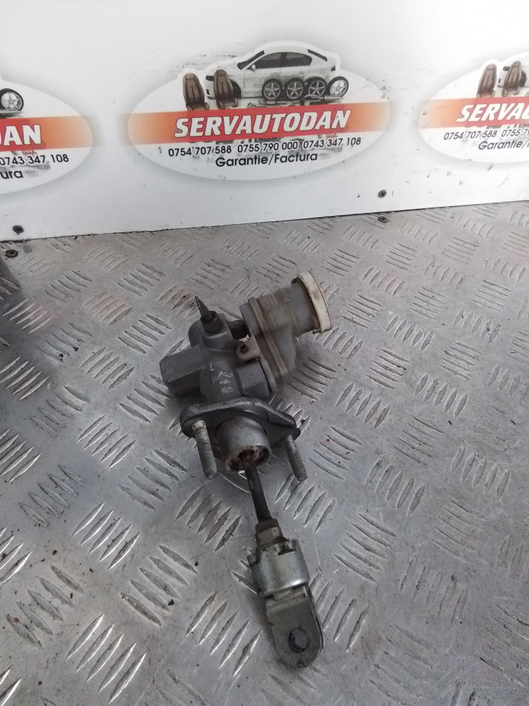Pompa ambreiaj Mitsubishi Colt (2006->) 2.4 Motorina 2015