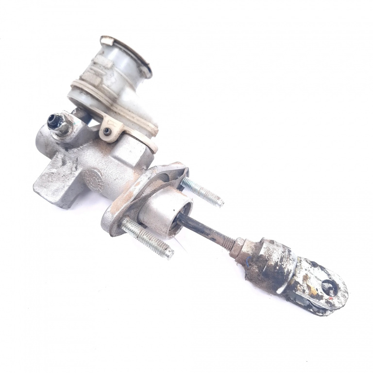 Pompa Ambreiaj Mitsubishi L 200 (KBT, KAT) 2004 - 2014 Motorina V7045896