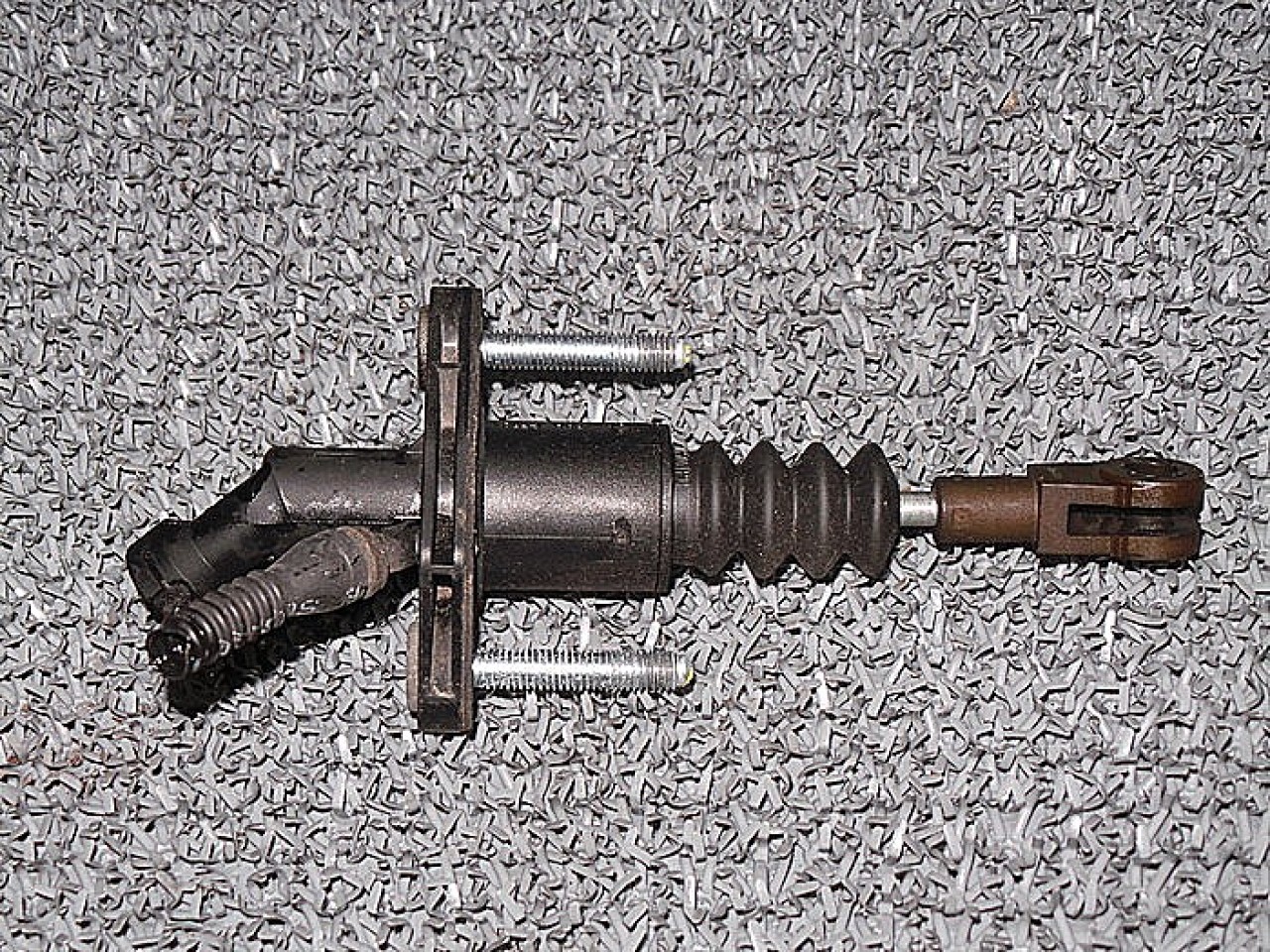 POMPA AMBREIAJ OPEL ASTRA H ASTRA H Z17DTL - (2004 2010)