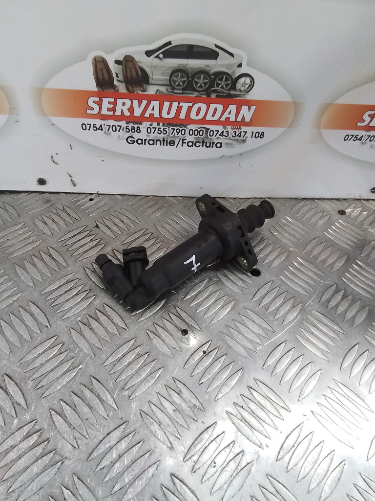 Pompa ambreiaj Skoda Rapid (2012-2017) 1.6 Motorina 2012, 6R0721261