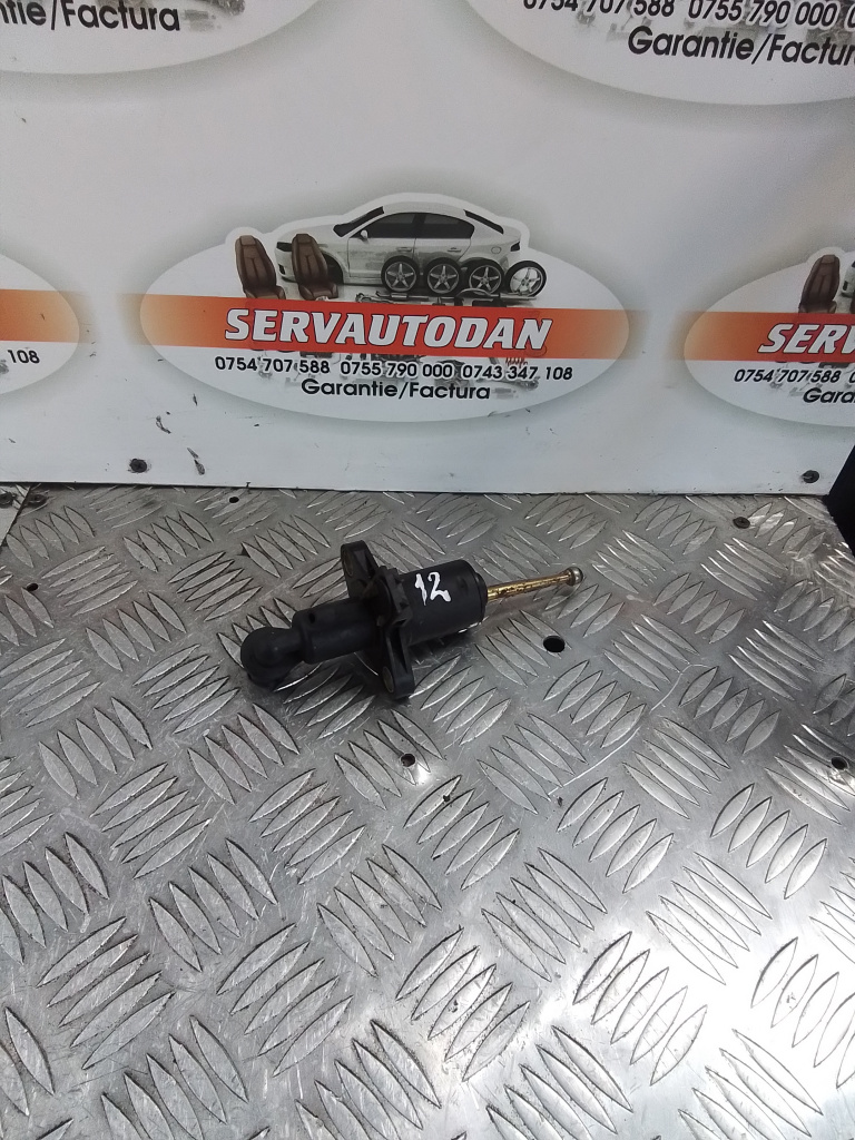 Pompa ambreiaj Volkswagen Polo 4 (2001-2005) 1.9 Motorina 2002, 1J2721388A