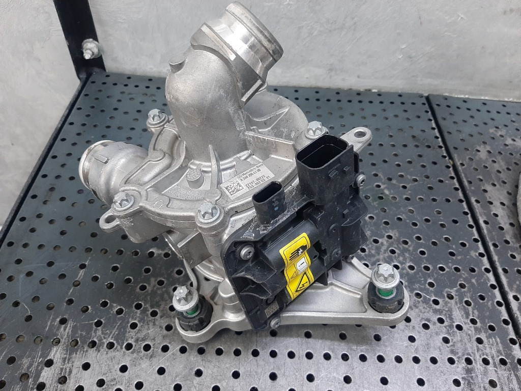 Pompa apa 2.0b 260920 mercedes a-class a35 amg w177 euro 6 a2602004100