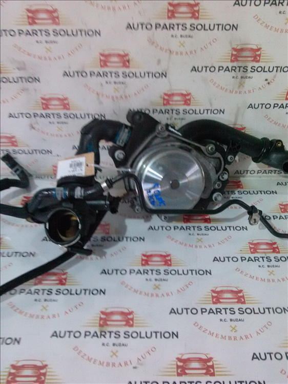 Pompa apa 2.2 CDI E5 MB C CLASS an fabr.2010