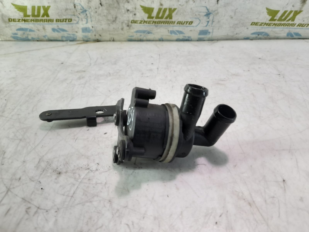 Pompa apa 5N0965561A 1.6 tdi CAYC Volkswagen VW Golf 6 [2008 - 2015] 1.6 tdi CAYC