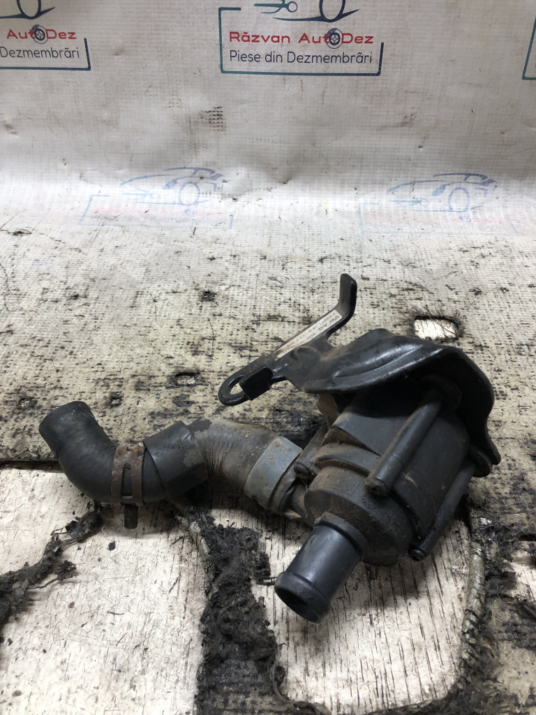 Pompa apa Audi A3 8V 1.6 2016, 5Q0121599Q