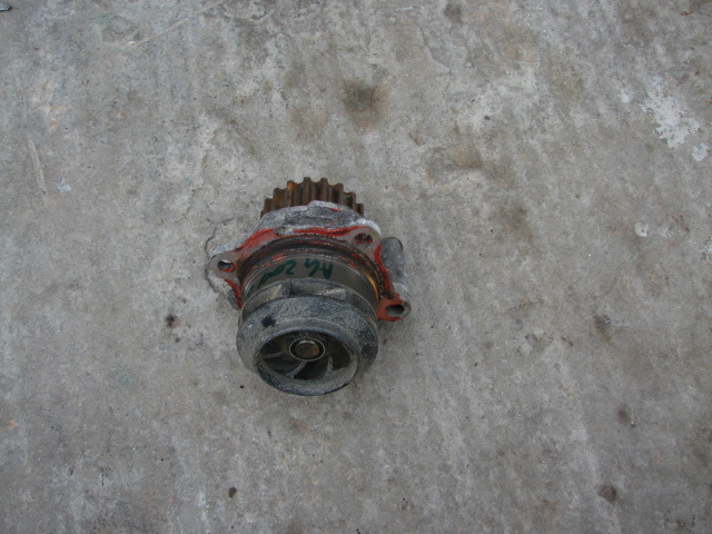 Pompa apa Audi A4 B6 [2000 - 2005] Sedan 1.9 TDI 5MT (130 hp) 1.9 TDI AWX