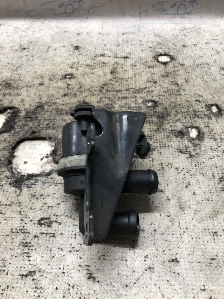 Pompa apa Audi A6 2.0 2012