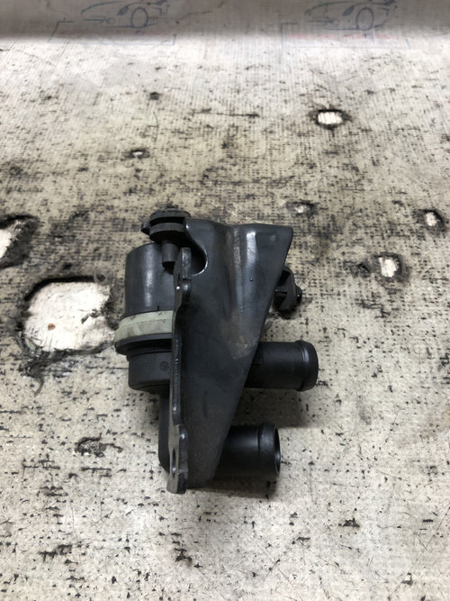 Pompa apa Audi A6 2.0 2012