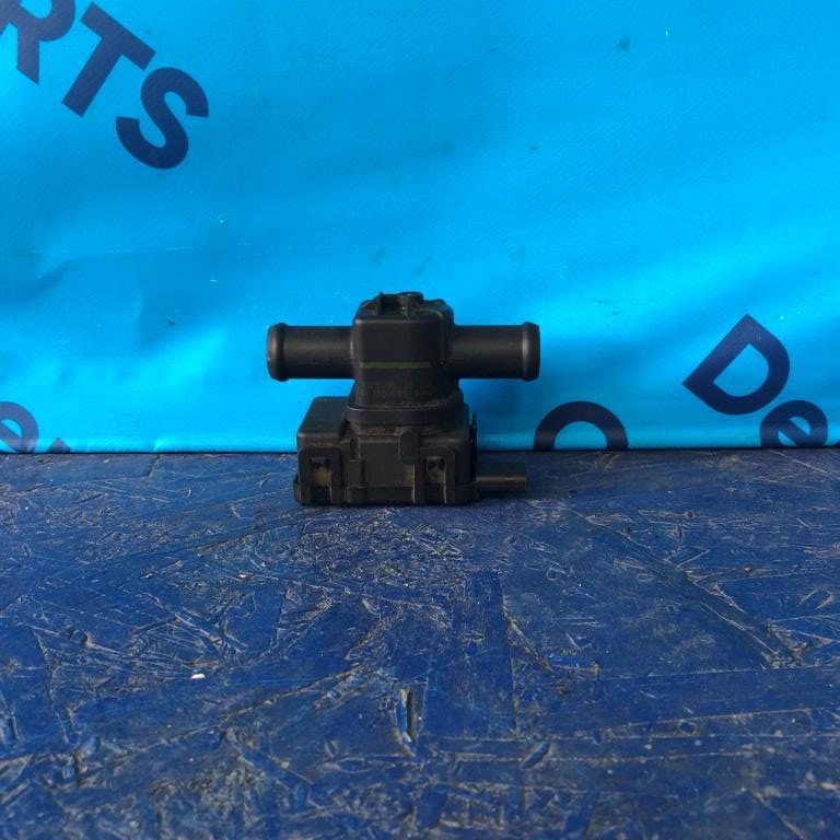 Pompa apa auxiliara Mercedes B Class B200 TURBO W245 2005-2010 COD A1698300184