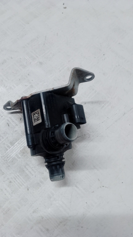 Pompa apa BMW X4 F26 - Motorina 2014, 704125200 / 851174806