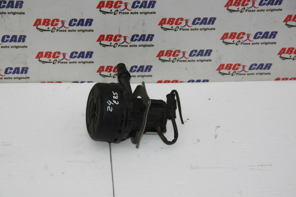Pompa apa BMW Z4 E85 cod: 7514953-04 2002-2008