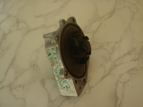 Pompa apa Land Rover Freelander [1998 - 2006] Crossover 5-usi 1.8 MT (117 hp) (LN)